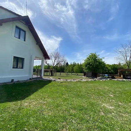 Nature House * Ivó